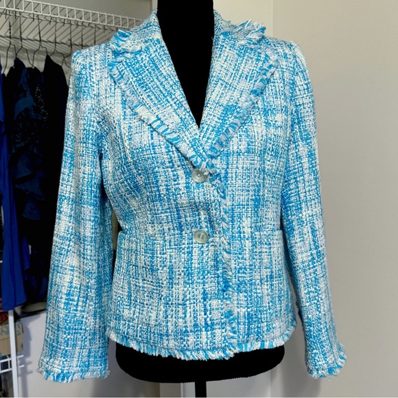 Vintage Blue/White Tweed-style, Fringed Blazer, Size 6P - Picture 8 of 8